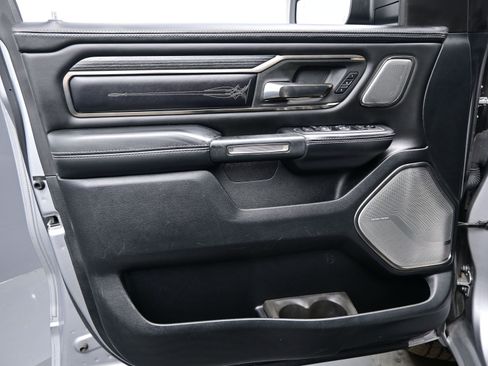Used 2021 RAM 1500 Limited w/ Night Edition image 10