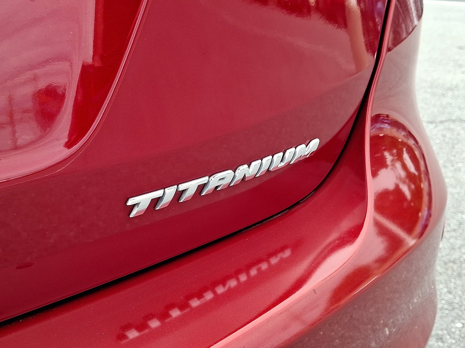 Used 2016 Ford Focus Titanium FWD image 31