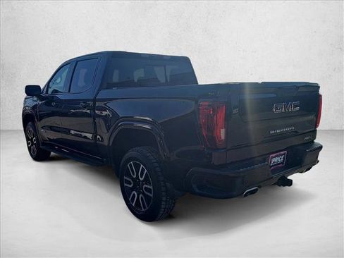 Used 2022 GMC Sierra 1500 AT4 w/ AT4 Premium Package image 3