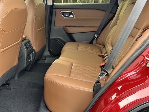 New 2026 Nissan Rogue Platinum image 16