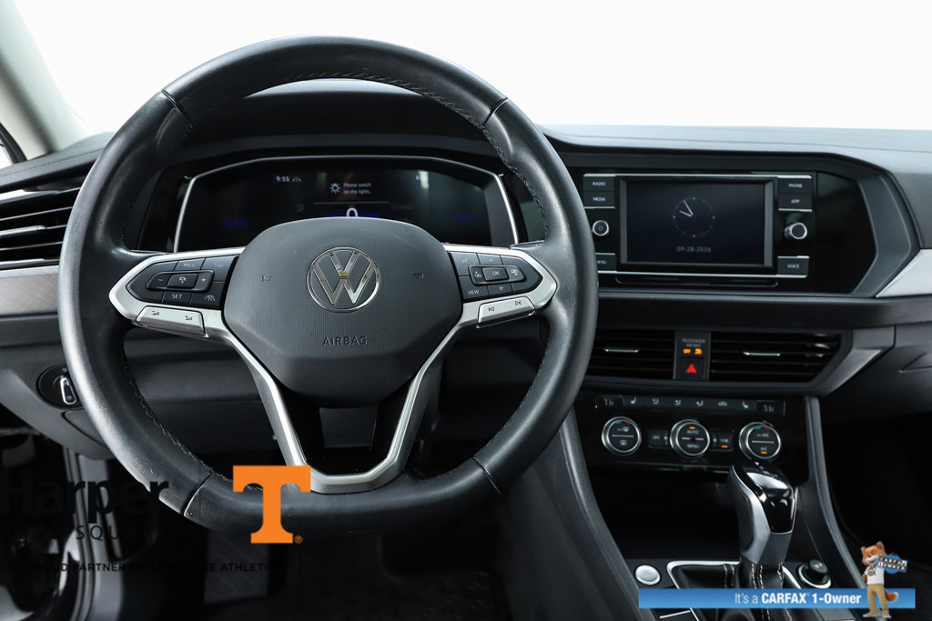 Used 2024 Volkswagen Jetta SE w/ Panoramic Sunroof Package FWD image 57