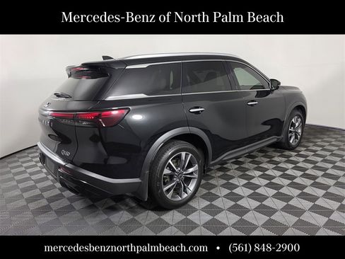 Used 2023 INFINITI QX60 Luxe w/ Vision Package image 6