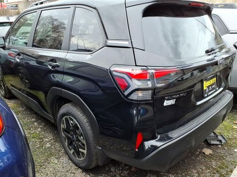 Certified 2025 Subaru Forester Premium image 3