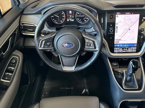 Used 2022 Subaru Outback Limited image 15