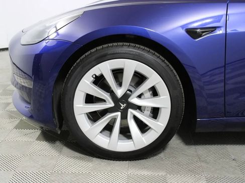 Used 2023 Tesla Model 3 Standard Range RWD image 28