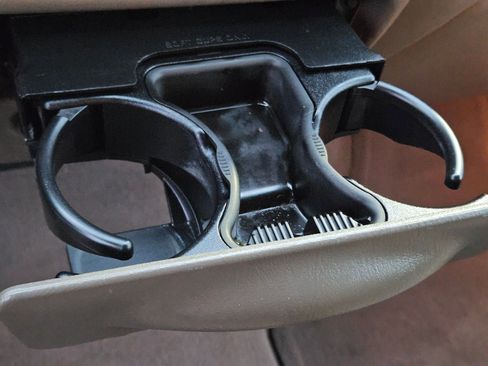 Used 2001 Ford Excursion Limited image 27