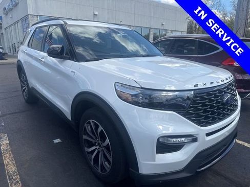 Used 2023 Ford Explorer ST-Line w/ Class IV Trailer Tow Package image 1