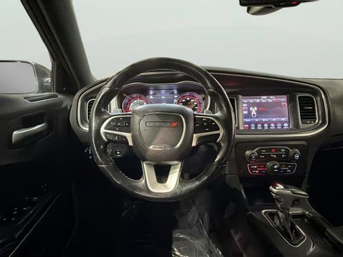 Used 2018 Dodge Charger R/T image 15