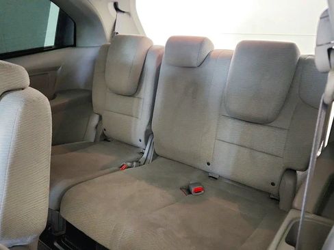 Used 2012 Honda Odyssey EX image 23