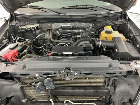 Used 2014 Ford F150 Lariat w/ Equipment Group 502A Luxury AWD/4WD image 30