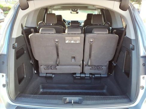 Certified 2023 Honda Odyssey EX-L image 6
