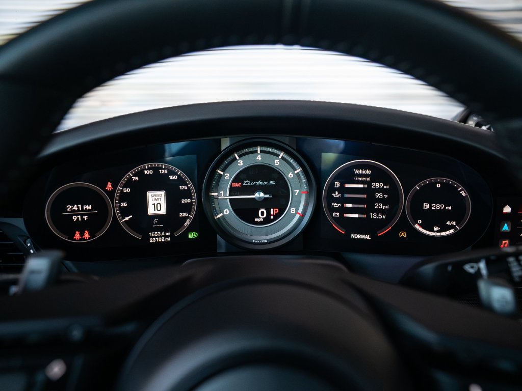 Certified 2022 Porsche 911 Turbo S AWD/4WD image 15
