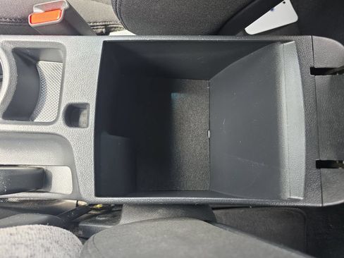 Used 2016 Hyundai Elantra Value Edition FWD image 36
