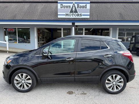 Used 2019 Buick Encore Preferred w/ Safety Package AWD/4WD image 2