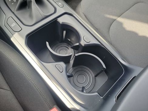 New 2026 Kia K4 FWD image 27