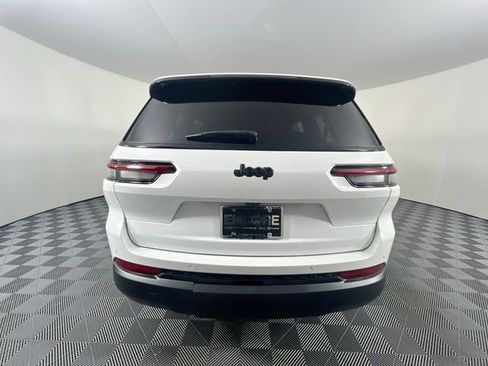 New 2025 Jeep Grand Cherokee L Altitude RWD image 7