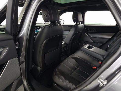 Used 2018 Land Rover Range Rover Velar R-Dynamic SE image 34