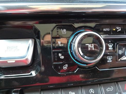 Used 2026 GMC Sierra 1500 Denali Ultimate AWD/4WD image 8