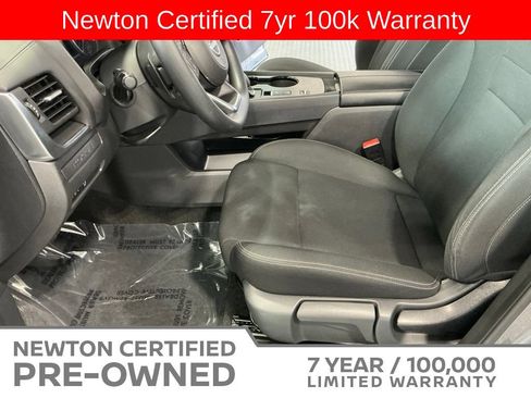 Used 2023 Nissan Rogue S FWD image 13