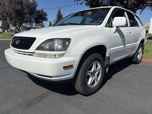 Used 2000 Lexus RX 300 4WD w/ Premium Pkg image 5