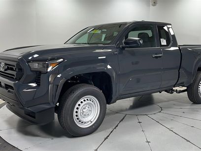 New 2025 Toyota Tacoma SR