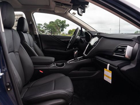 New 2025 Subaru Legacy Limited w/ Popular Package #3 image 9