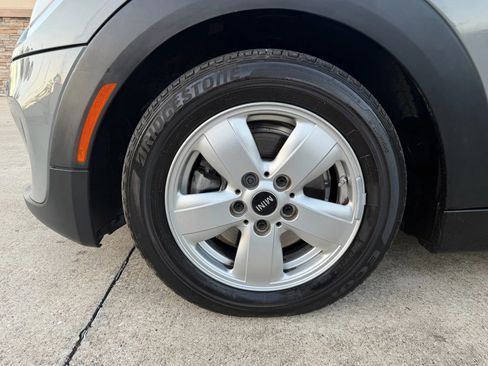 Used 2017 MINI Cooper 2-Door Hardtop image 35