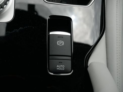 Used 2025 Mitsubishi Outlander SE AWD/4WD image 26
