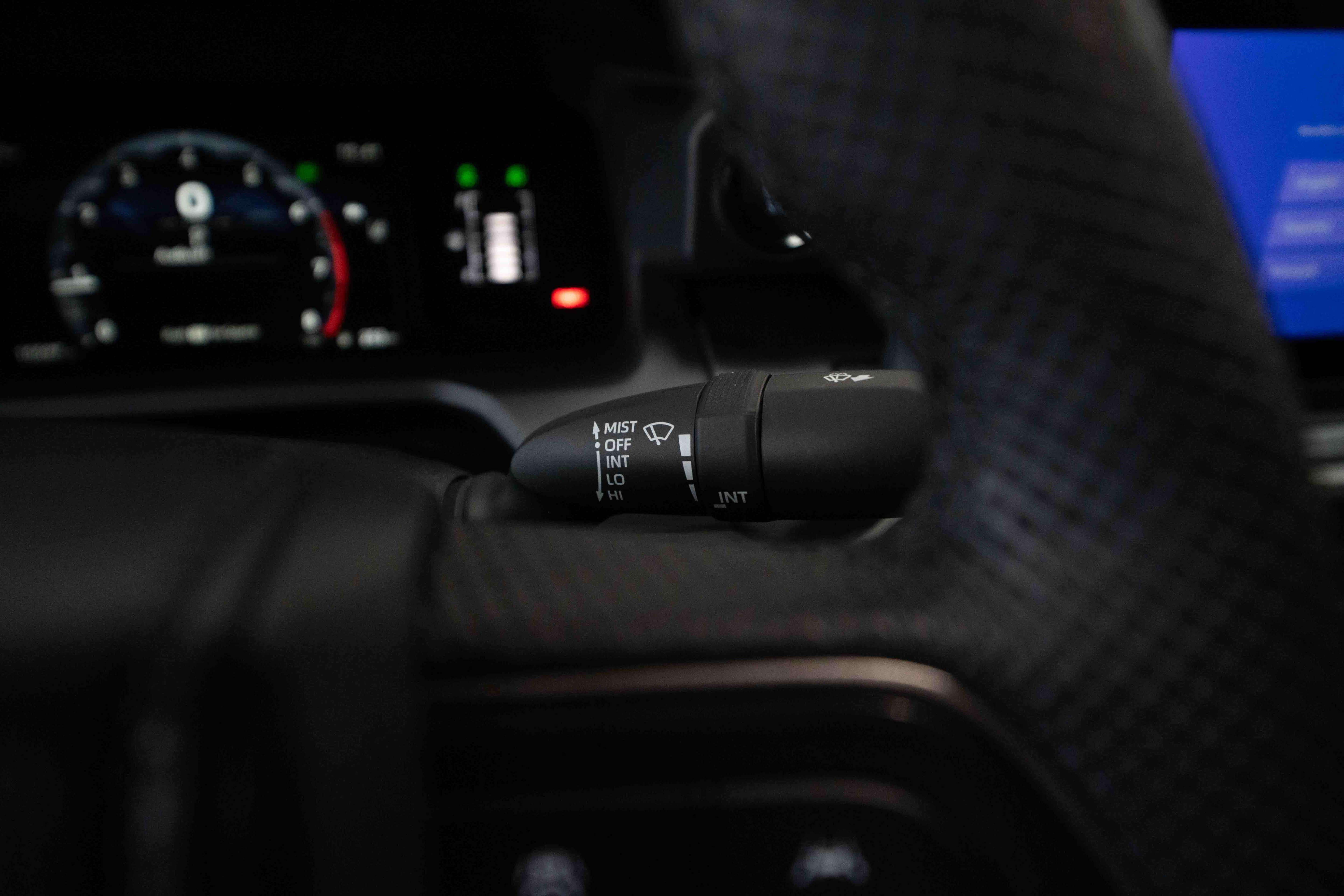 Certified 2026 Toyota Tacoma SR5 AWD/4WD image 15