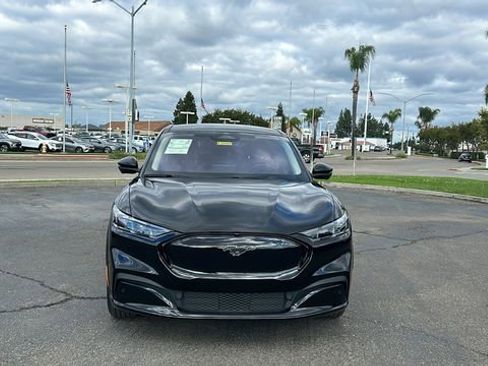 Certified 2024 Ford Mustang Mach-E Premium image 9