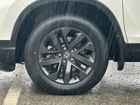 Used 2023 Honda Ridgeline Sport image 23