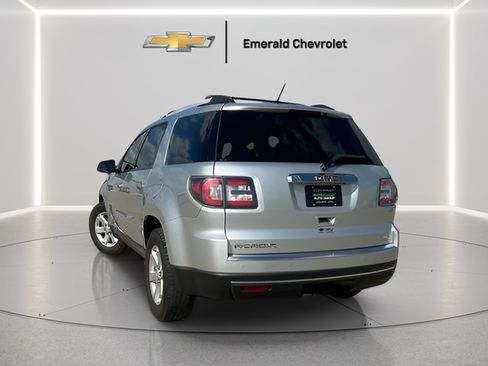 Used 2015 GMC Acadia SLE AWD/4WD image 4