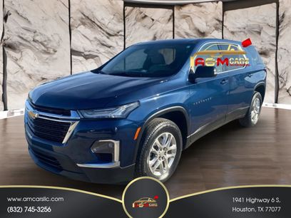 Used 2022 Chevrolet Traverse LS
