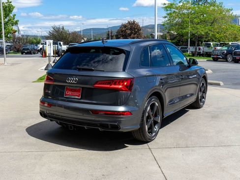 Used 2020 Audi SQ5 Premium Plus w/ Premium Plus Package AWD/4WD image 7