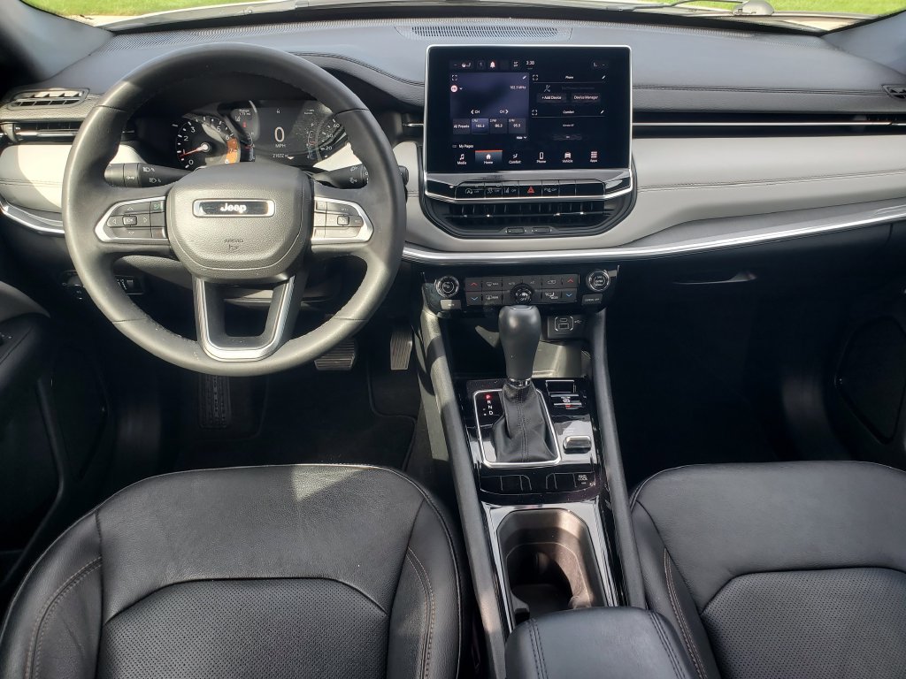 Used 2023 Jeep Compass Limited AWD/4WD image 22