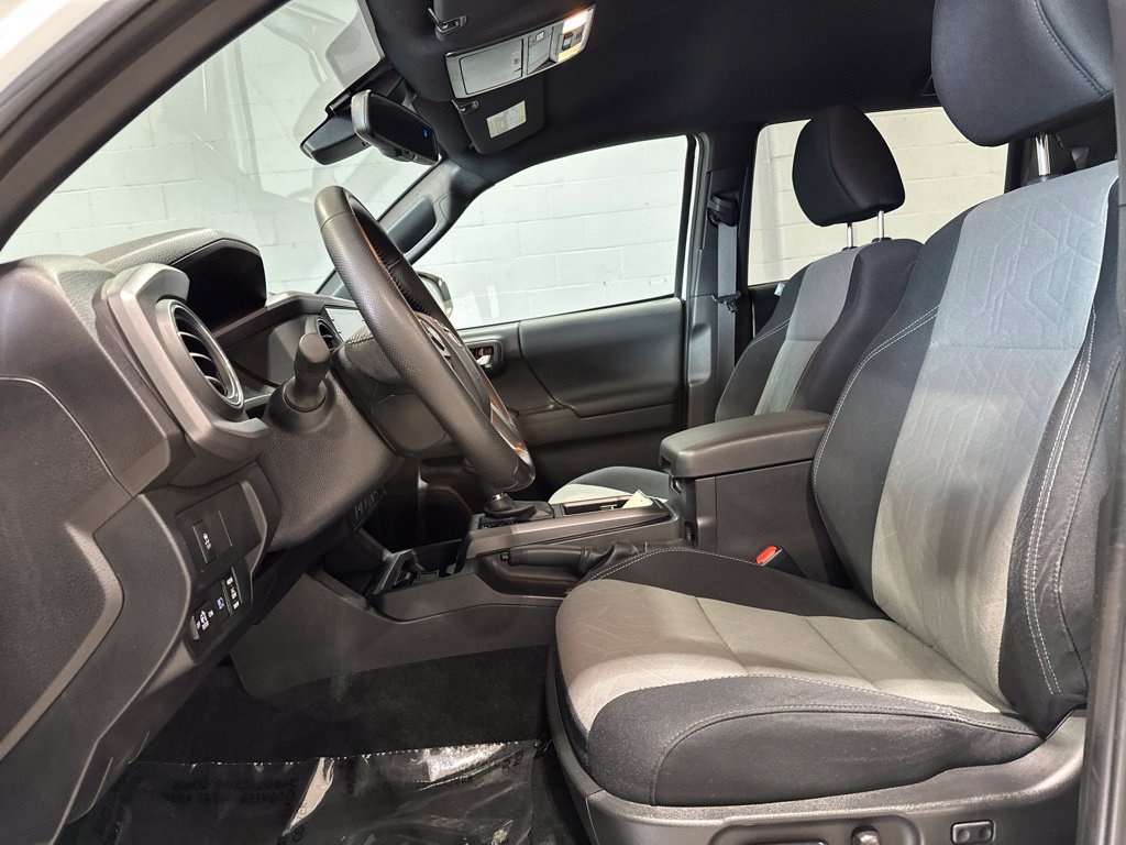 Certified 2023 Toyota Tacoma TRD Sport AWD/4WD image 13