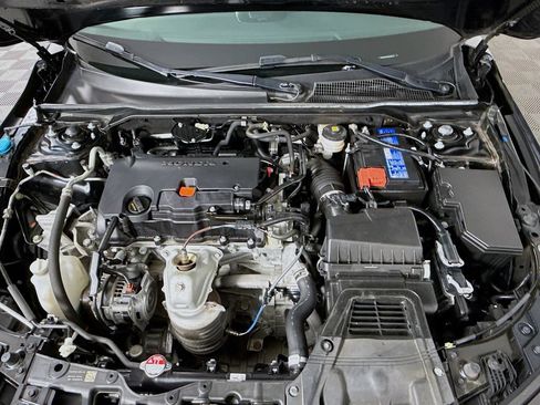 Certified 2024 Honda Civic Sport image 32
