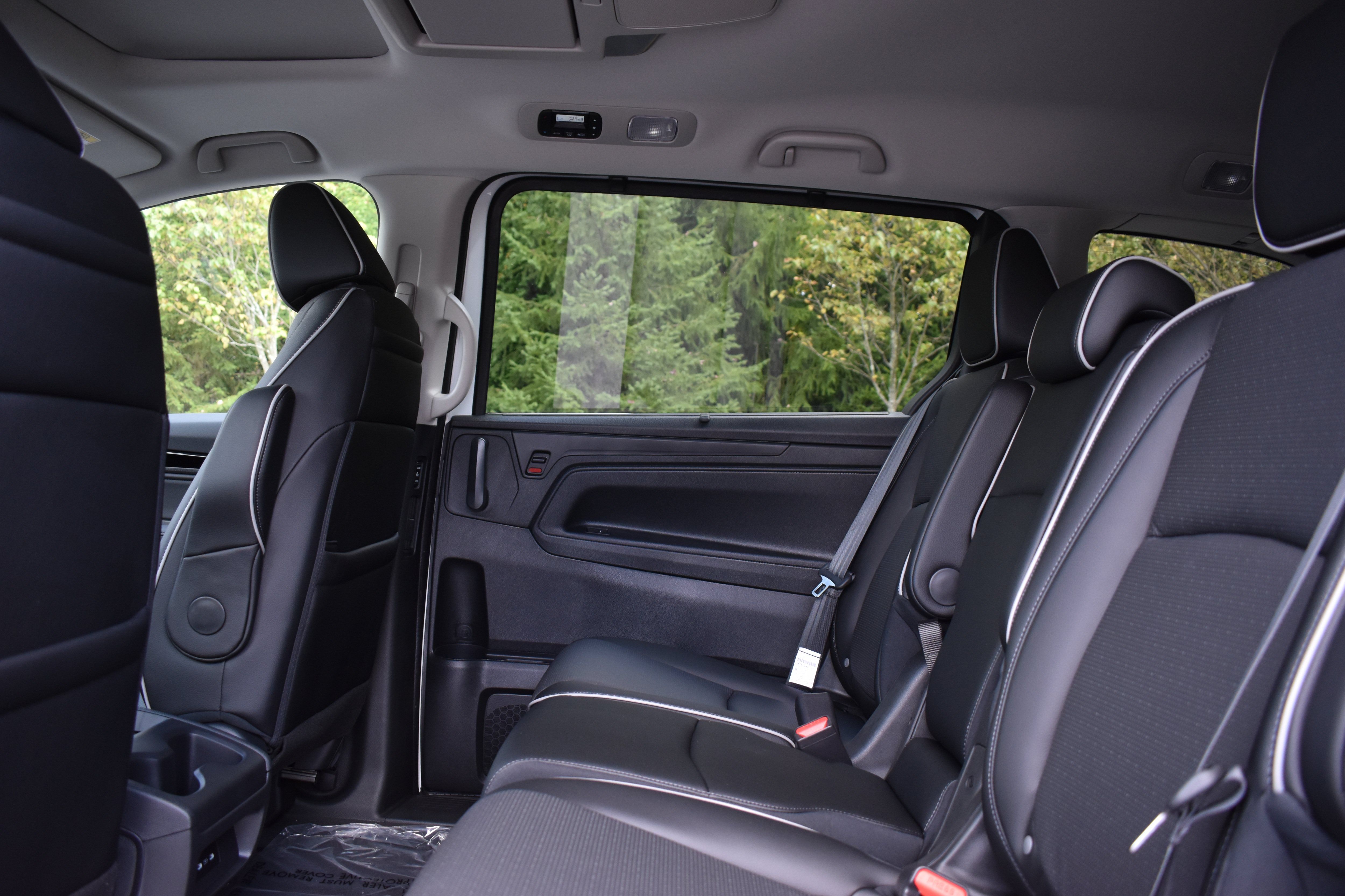 New 2027 Honda Odyssey Elite image 14