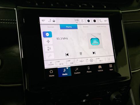 Used 2022 Jeep Grand Cherokee Limited image 14