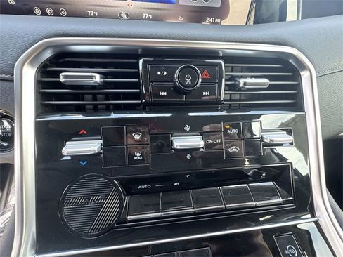 New 2026 Nissan Armada SV image 18