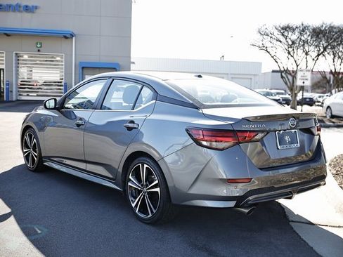 Used 2020 Nissan Sentra SR w/ Lighting Package image 4