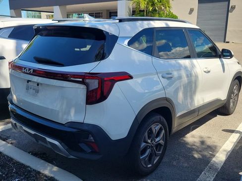 Used 2024 Kia Seltos S FWD image 6
