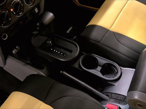 Used 2008 Jeep Wrangler X AWD/4WD image 16