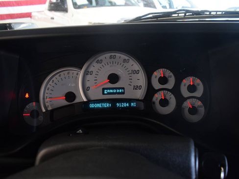 Used 2003 HUMMER H2 w/ Preferred Equipment Group AWD/4WD image 38