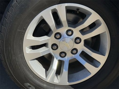 Certified 2020 Chevrolet Tahoe LT image 10