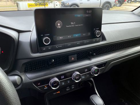 Used 2024 Honda CR-V EX image 15