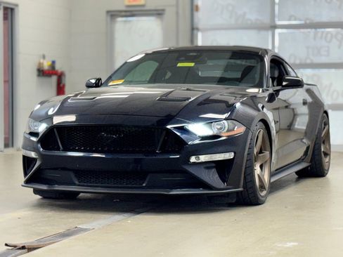 Used 2021 Ford Mustang GT w/ Black Accent Package RWD image 3
