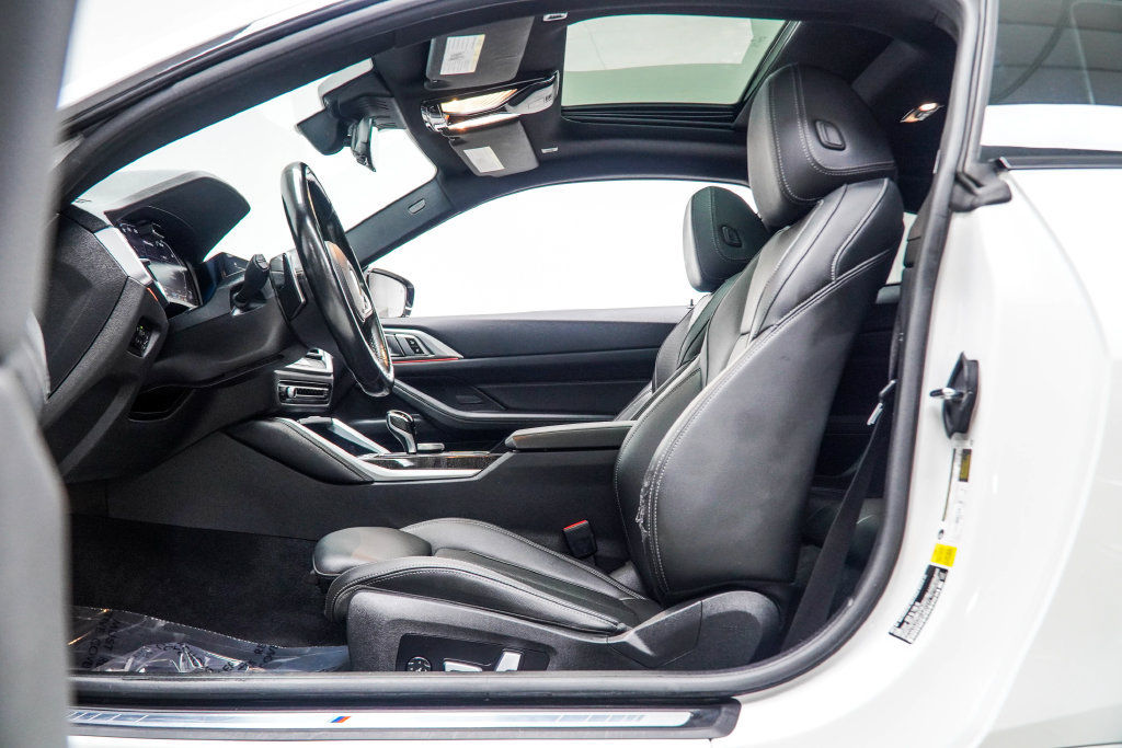 Used 2023 BMW M440i Coupe w/ Premium Package RWD image 44