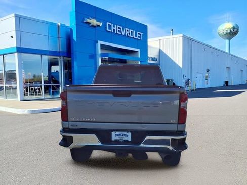 Used 2024 Chevrolet Silverado 3500 LT w/ Convenience Package AWD/4WD image 4