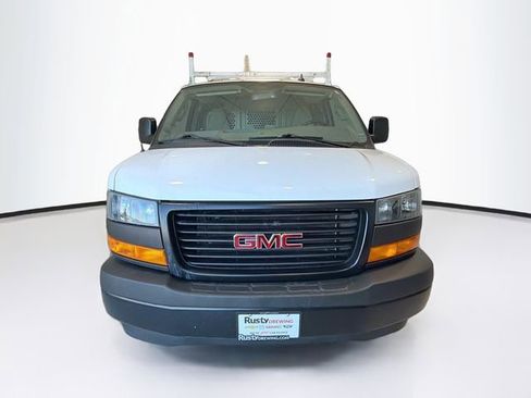 Certified 2022 GMC Savana 2500 w/ Driver Convenience Package RWD image 2